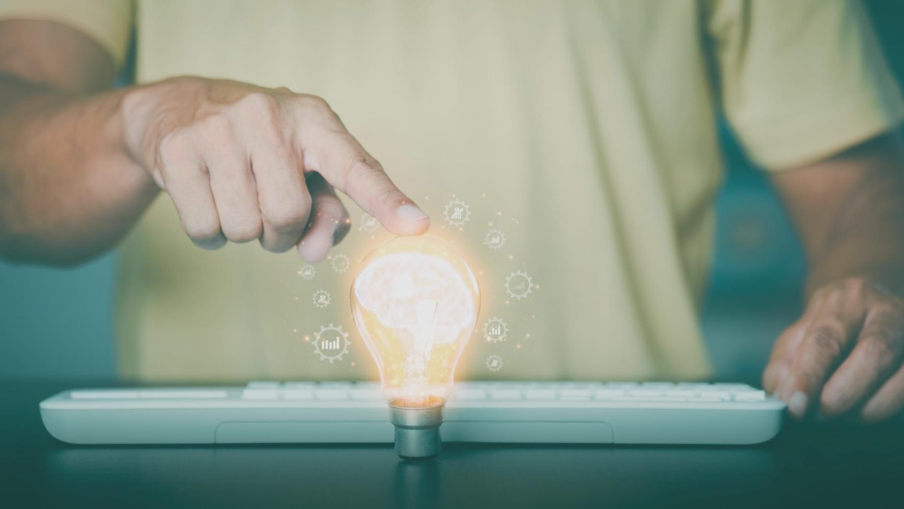 Monthly keyword strategy workshop session in progress